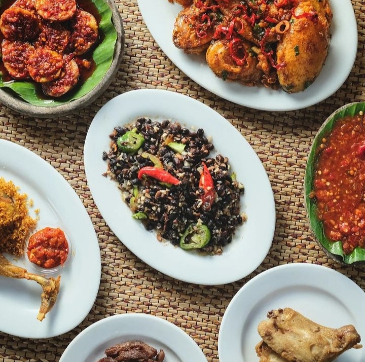 Menu sederhana rumahan ala Dapoer Pandan Wangi (foto: Instagram @dapoerpandanwangi)