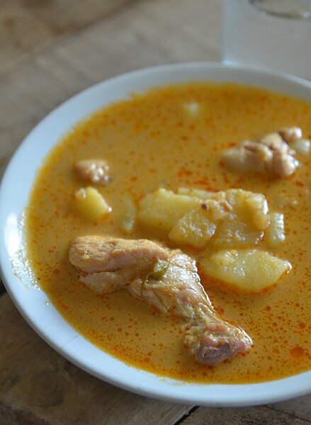 Yellow Curry mirip dengan Gulai (sumber: wikipedia)
